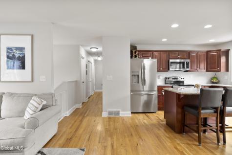 3062 Sunset Lane Schenectady NY 12303