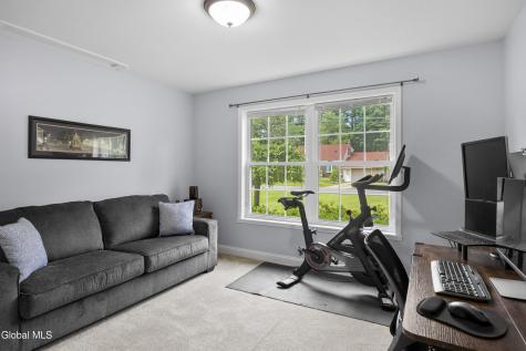 3062 Sunset Lane Schenectady NY 12303