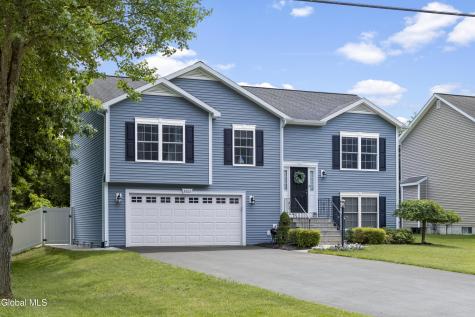 3062 Sunset Lane Schenectady NY 12303