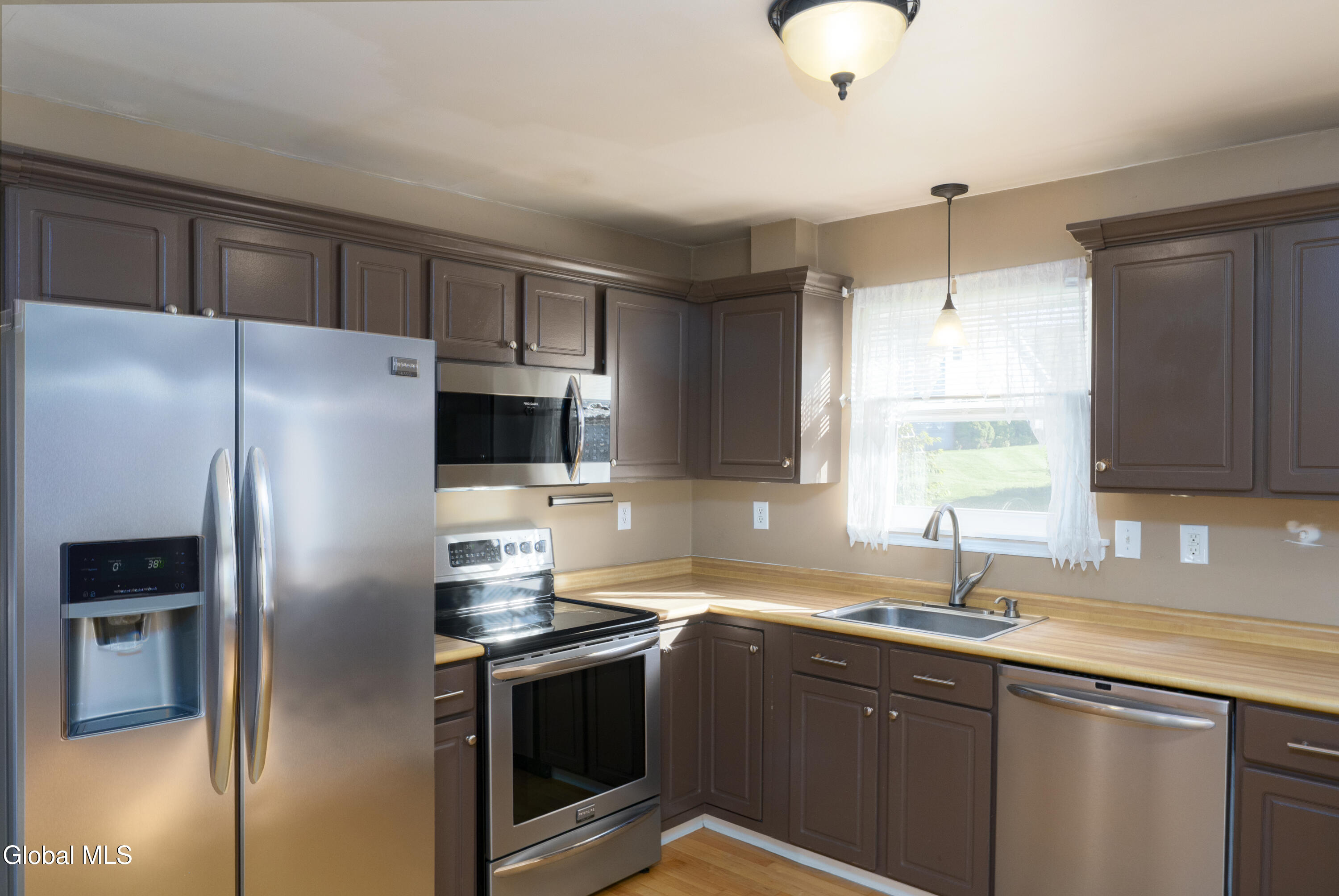 12 Colby Avenue Fultonville NY 12072