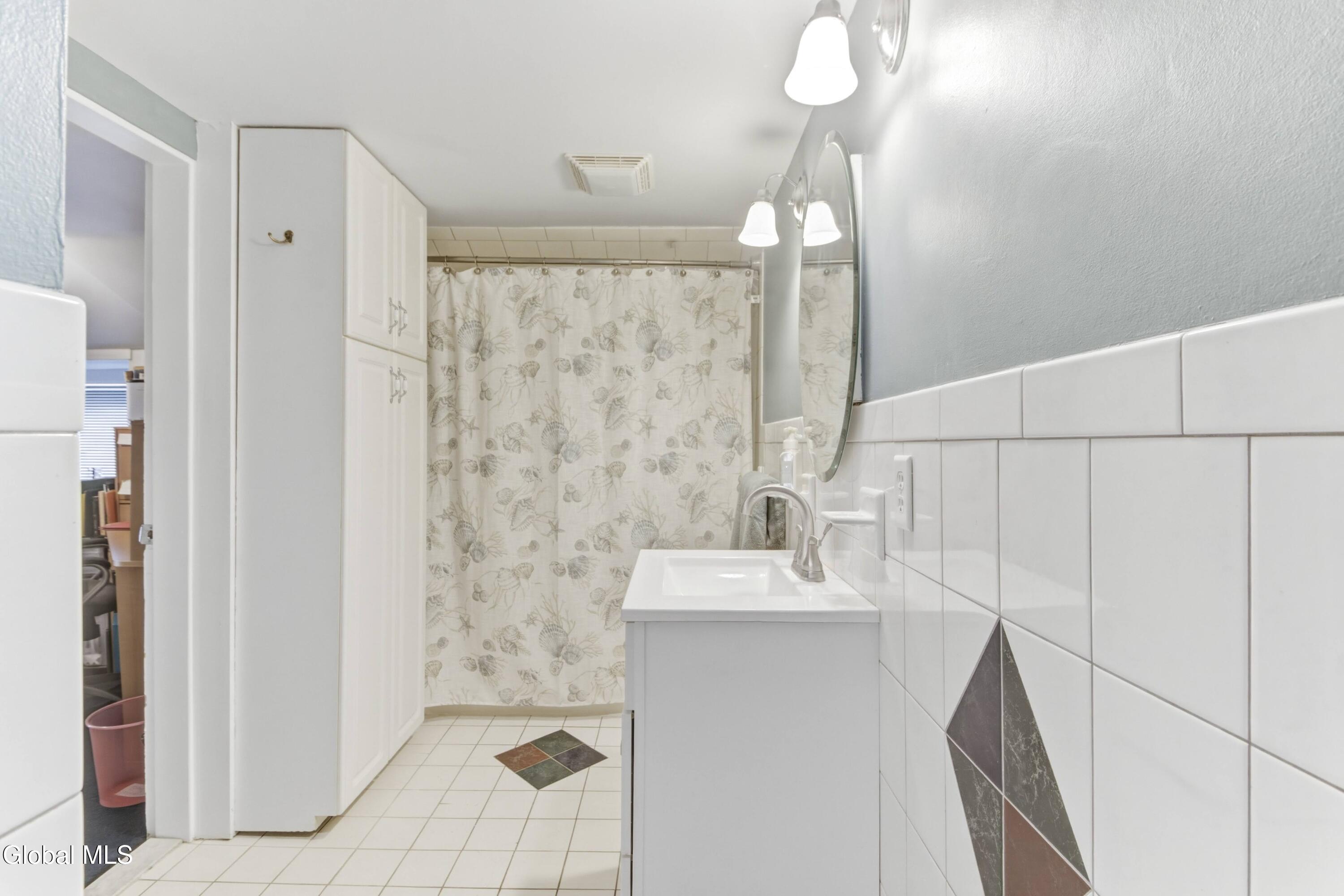 111 S Melcher Street Johnstown NY 12095