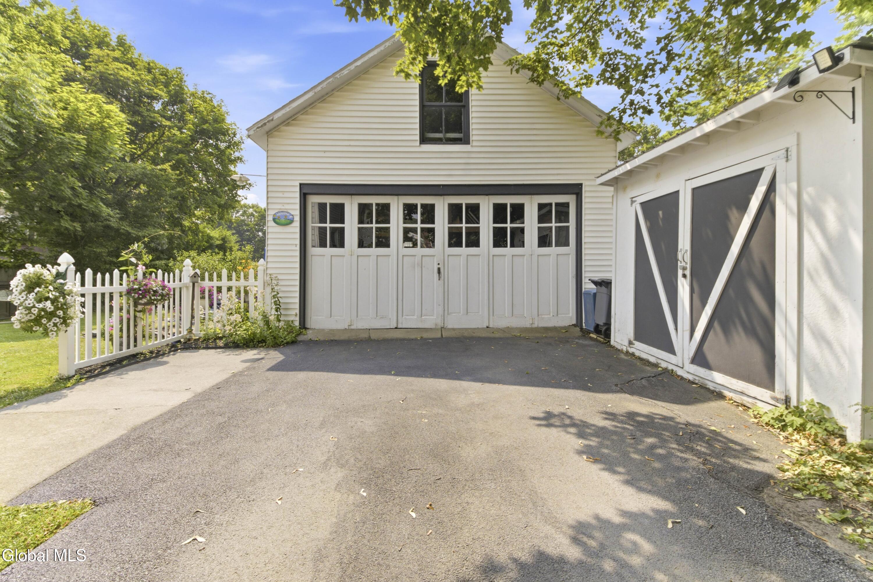 111 S Melcher Street Johnstown NY 12095