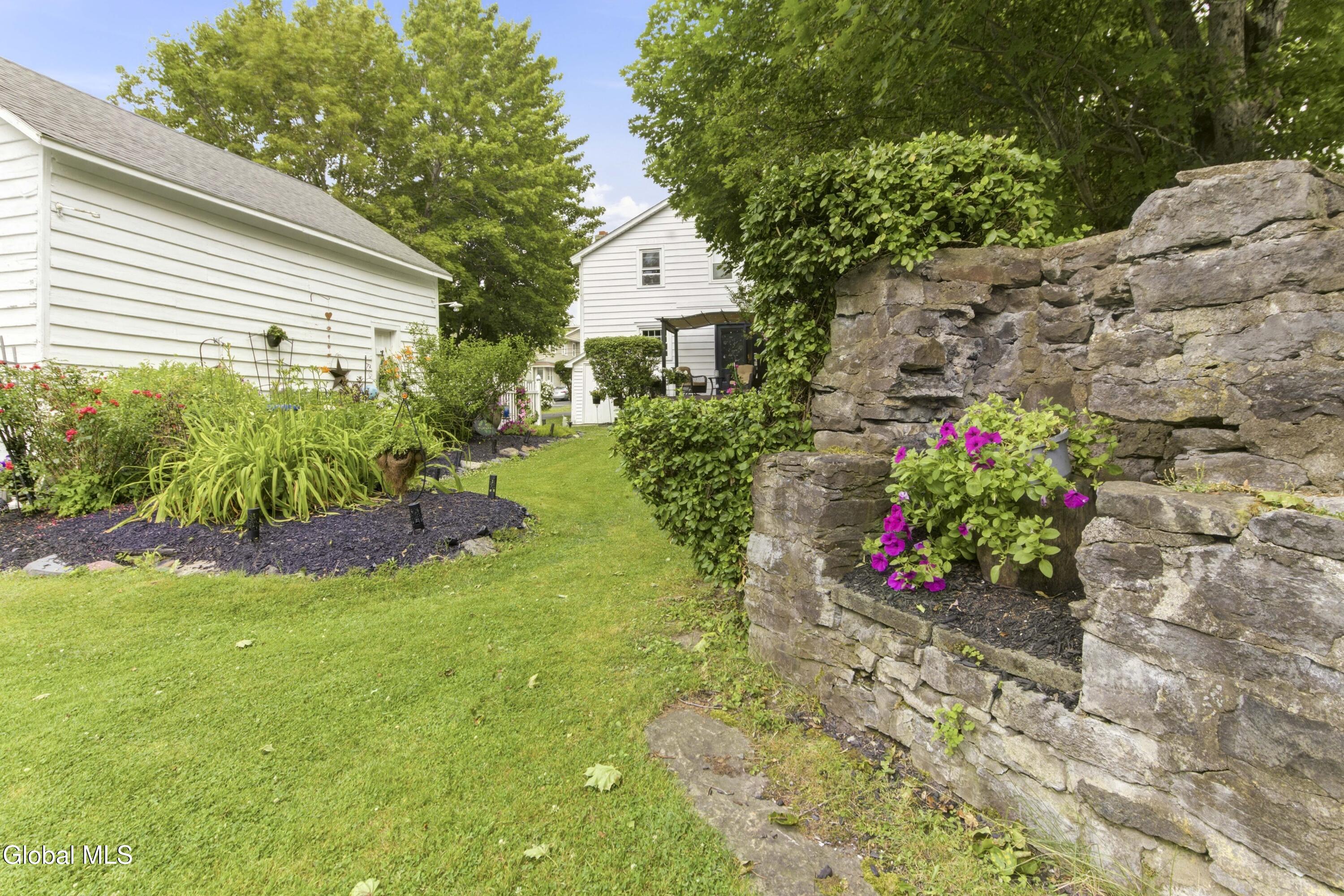 111 S Melcher Street Johnstown NY 12095
