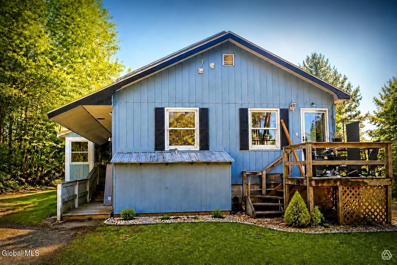14 Irishtown Road Minerva NY 12857