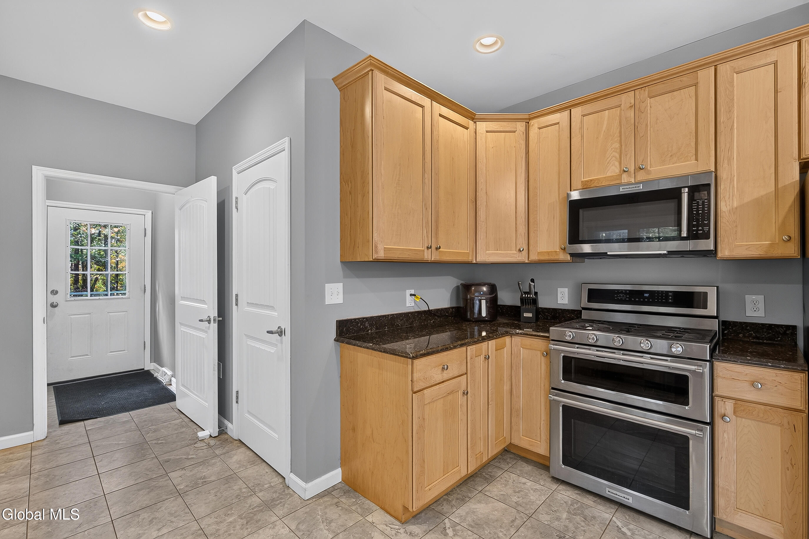 30 Eycleshymer Road Johnsonville NY 12094