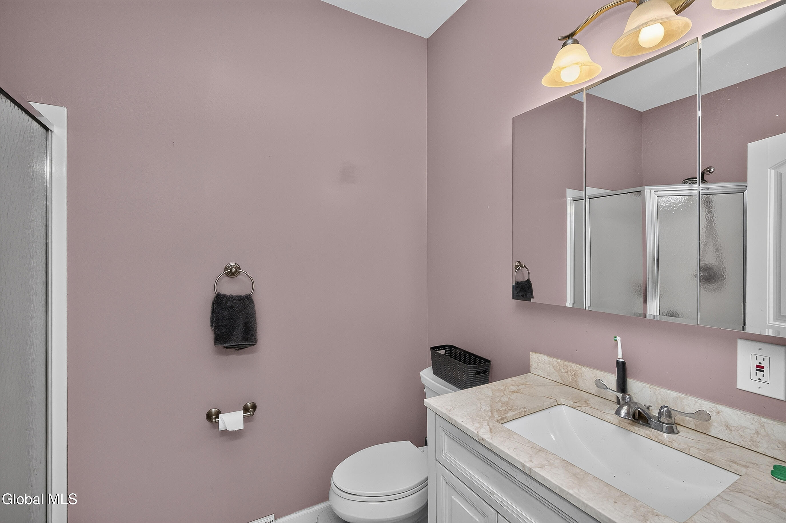 30 Eycleshymer Road Johnsonville NY 12094