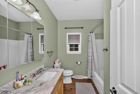 30 Eycleshymer Road Johnsonville NY 12094