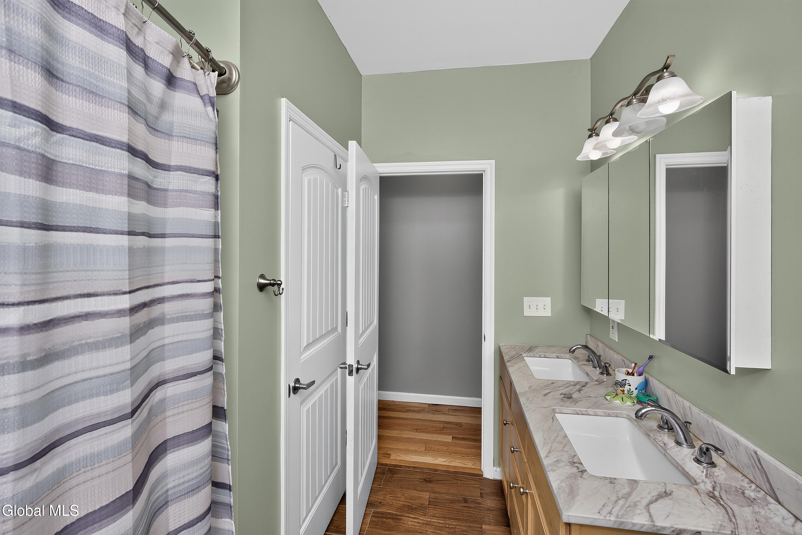 30 Eycleshymer Road Johnsonville NY 12094