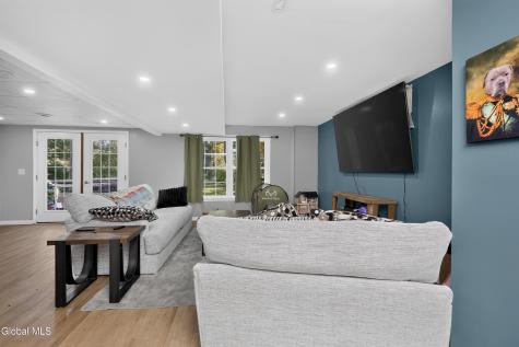 30 Eycleshymer Road Johnsonville NY 12094