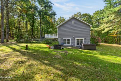 30 Eycleshymer Road Johnsonville NY 12094