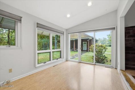 166 Normanskill Road Slingerlands NY 12159