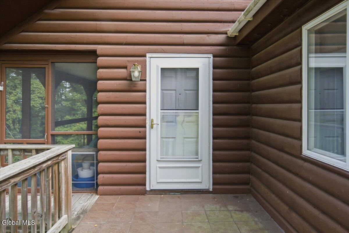 166 Normanskill Road Slingerlands NY 12159
