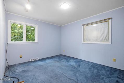 166 Normanskill Road Slingerlands NY 12159
