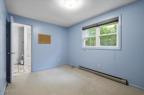166 Normanskill Road Slingerlands NY 12159