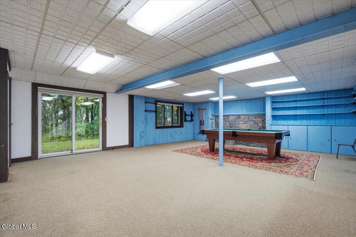 166 Normanskill Road Slingerlands NY 12159