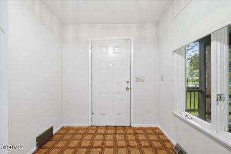 166 Normanskill Road Slingerlands NY 12159