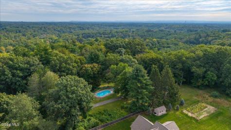 166 Normanskill Road Slingerlands NY 12159