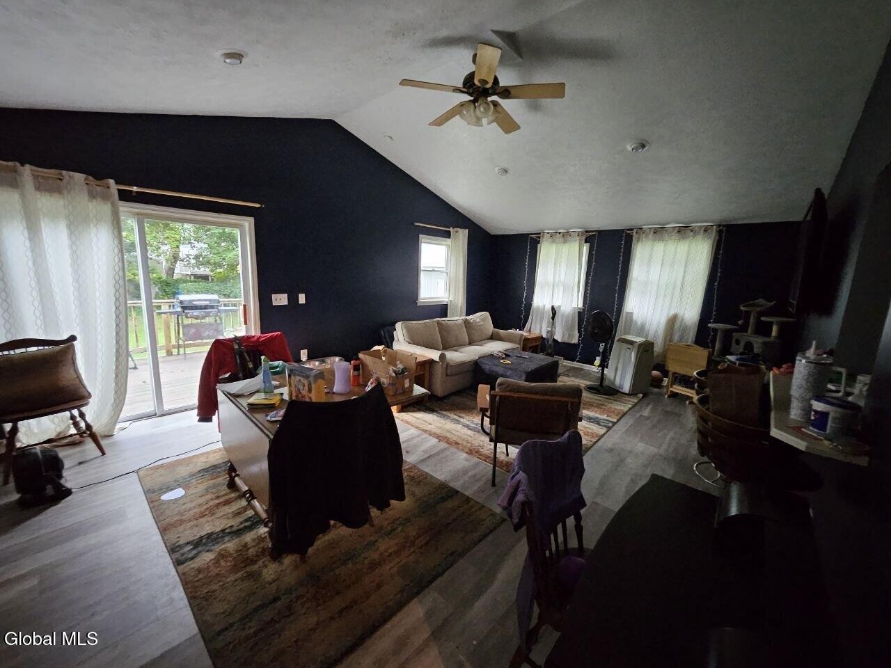 529 Tilden Street Oneida NY 13421