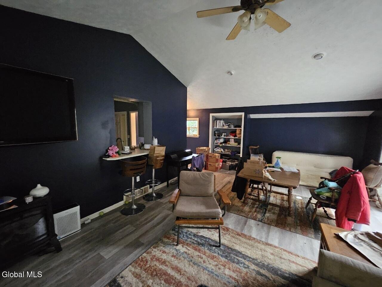 529 Tilden Street Oneida NY 13421