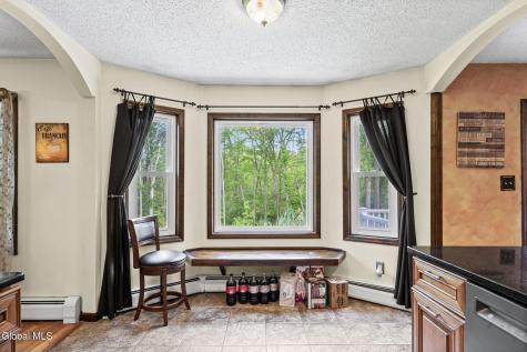4 Carlyle Court Ballston Lake NY 12019