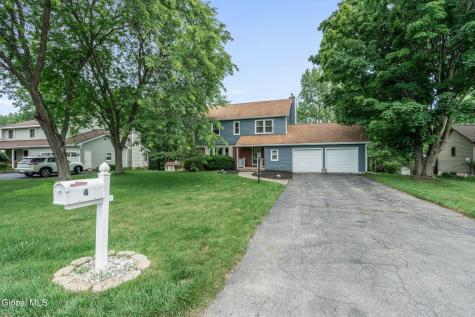 4 Carlyle Court Ballston Lake NY 12019