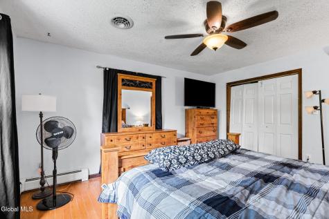 4 Carlyle Court Ballston Lake NY 12019