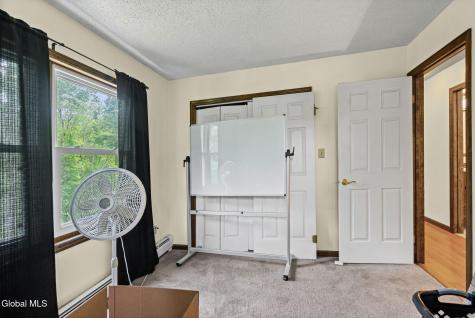 4 Carlyle Court Ballston Lake NY 12019