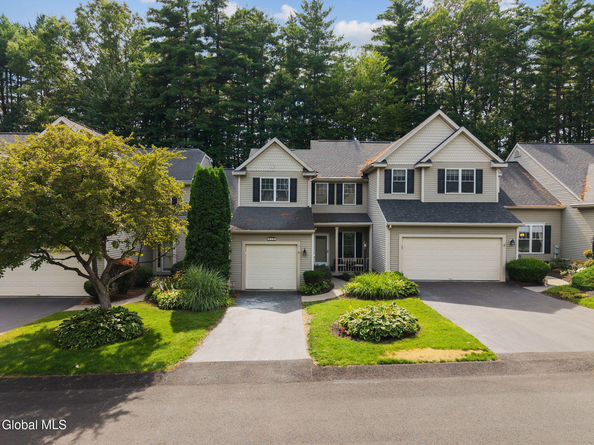 16 Killarney Court Saratoga Springs NY 12866