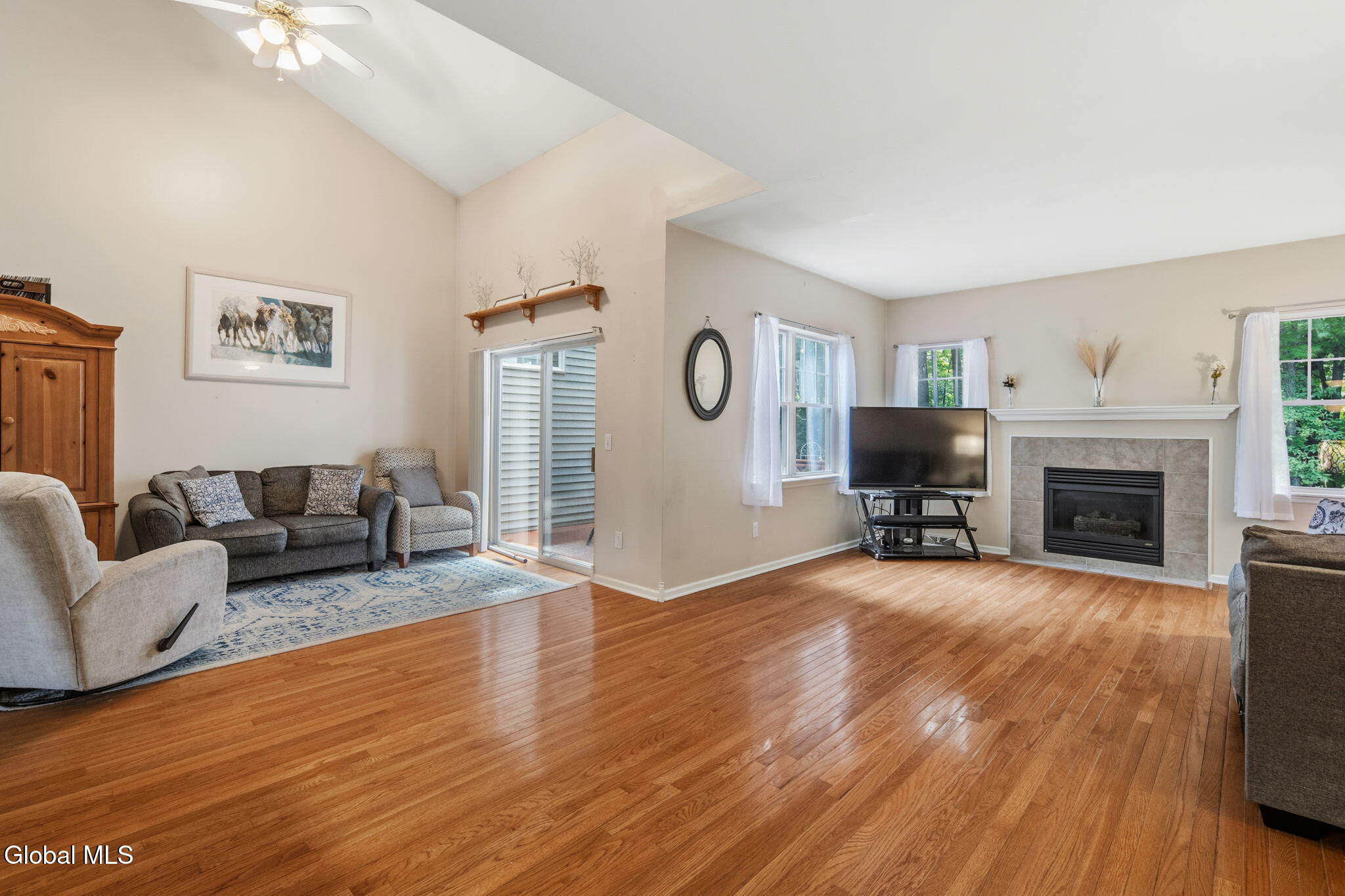 16 Killarney Court Saratoga Springs NY 12866