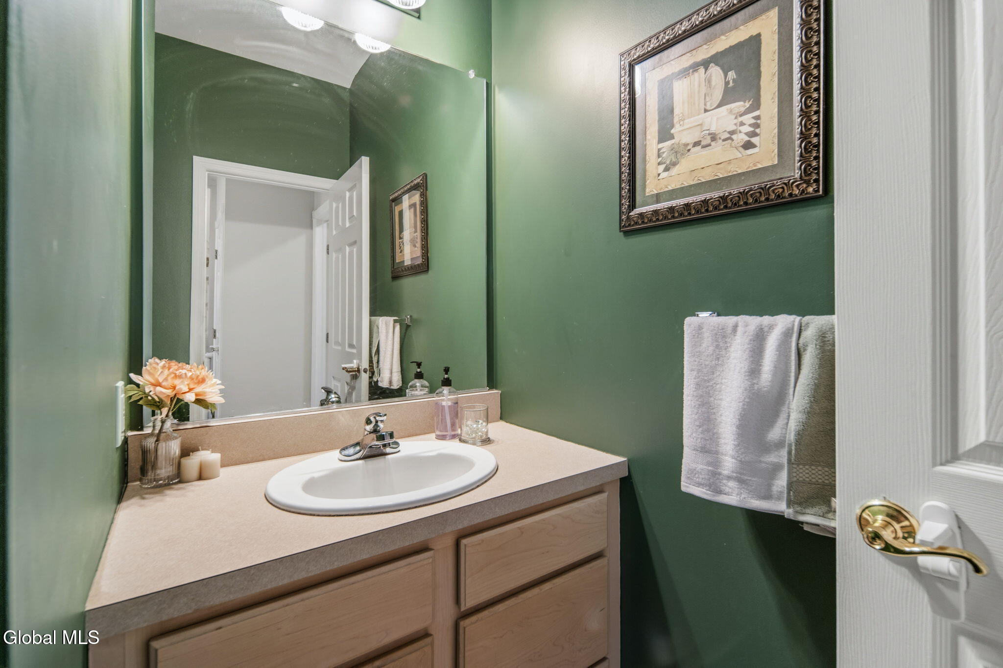 16 Killarney Court Saratoga Springs NY 12866
