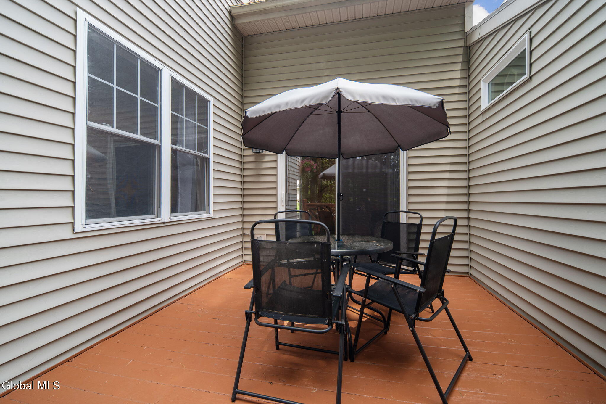 16 Killarney Court Saratoga Springs NY 12866