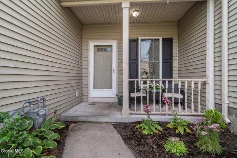 16 Killarney Court Saratoga Springs NY 12866