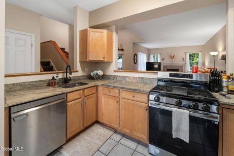 16 Killarney Court Saratoga Springs NY 12866