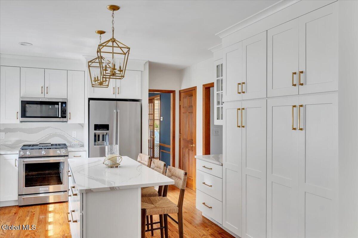 11 Fox Run Latham NY 12110