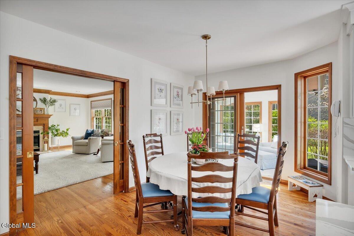 11 Fox Run Latham NY 12110