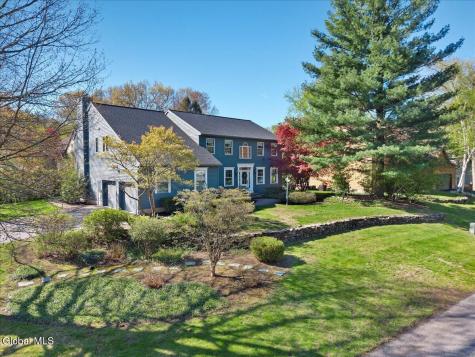 11 Fox Run Latham NY 12110
