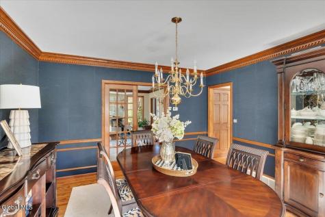 11 Fox Run Latham NY 12110