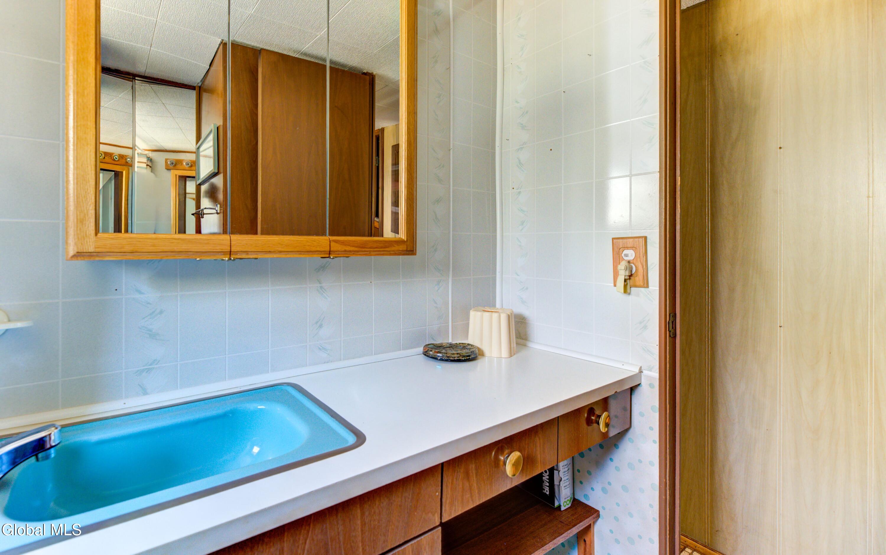 241 Old Piseco Road Arietta NY 12139