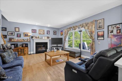 52 Chesterwood Drive Selkirk NY 12158