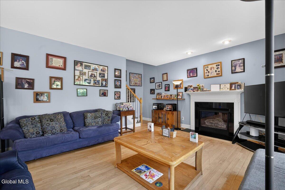 52 Chesterwood Drive Selkirk NY 12158