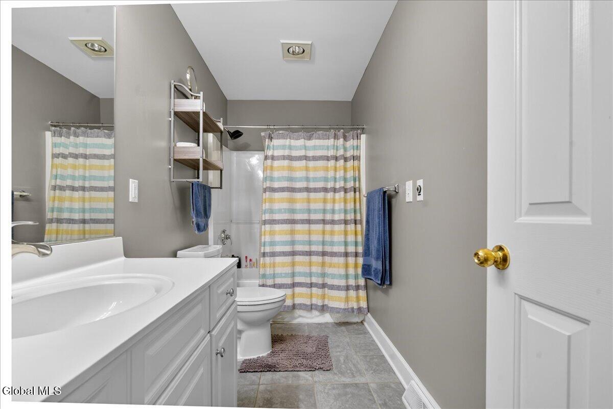 52 Chesterwood Drive Selkirk NY 12158