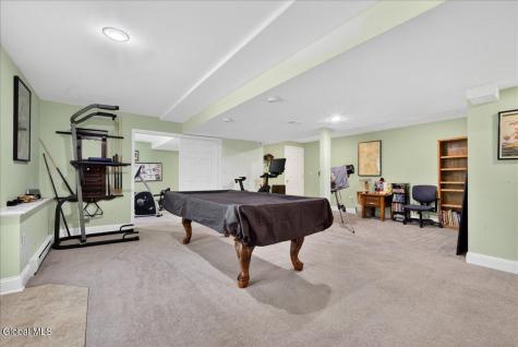 52 Chesterwood Drive Selkirk NY 12158