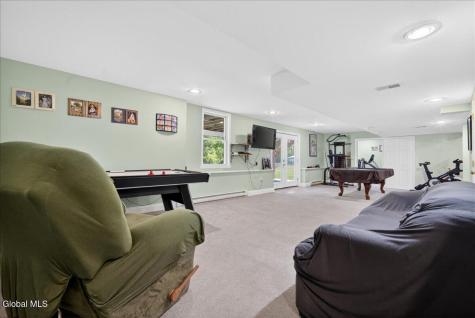 52 Chesterwood Drive Selkirk NY 12158