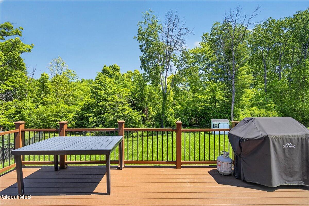 52 Chesterwood Drive Selkirk NY 12158