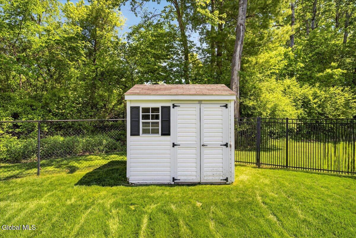 52 Chesterwood Drive Selkirk NY 12158