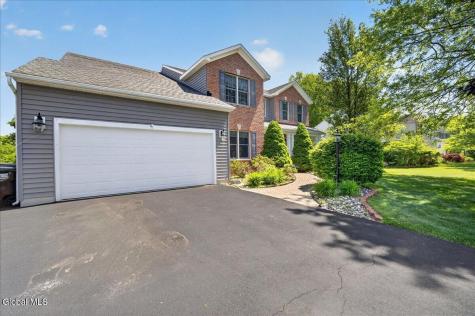 52 Chesterwood Drive Selkirk NY 12158