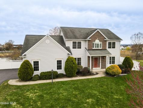4 Teasdale Court Watervliet NY 12189