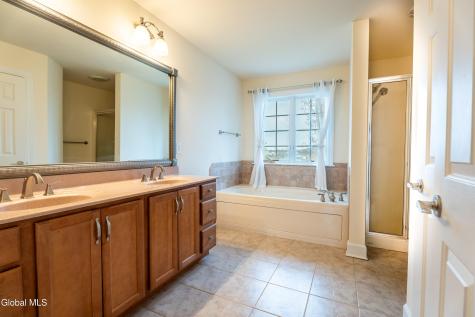 4 Teasdale Court Watervliet NY 12189