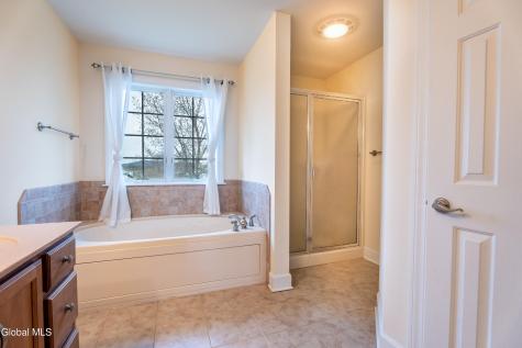 4 Teasdale Court Watervliet NY 12189