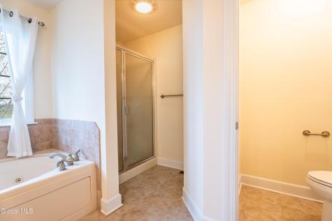 4 Teasdale Court Watervliet NY 12189
